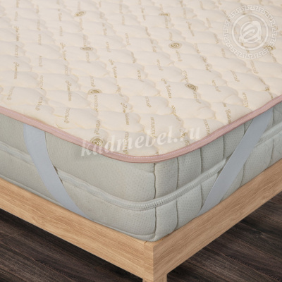 Наматрасник стеганый силикон. п/э волокно на резинке Комфорт 1800*2000