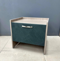 c7b25ed8-5128-4043-a905-6f8467d69084